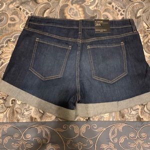 Banana Republic Shorts - Banana Republic shorts Banana Republic Shorts - Banana Republic shorts